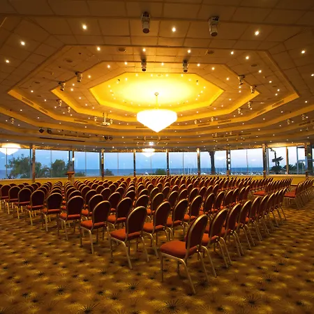 Ξενοδοχείο St Raphael 5*