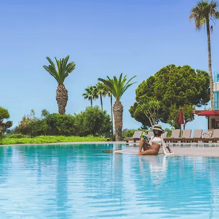 St Raphael 5* Limassol