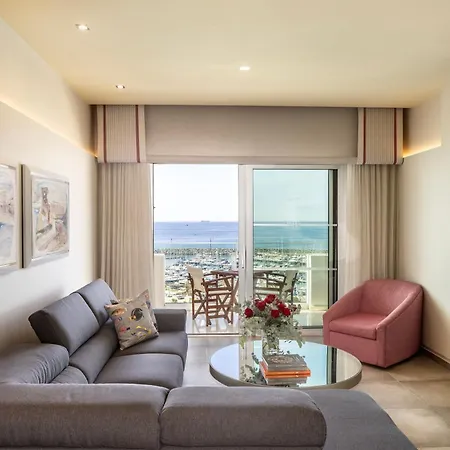 St Raphael Hotel 5*