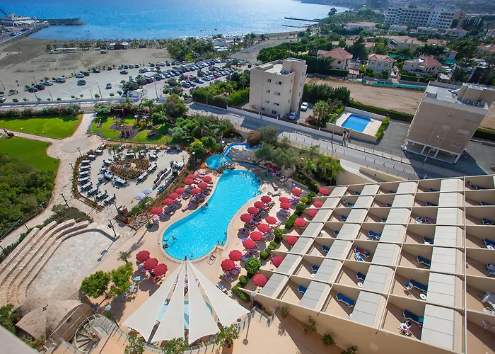 Hotel St Raphael Limassol