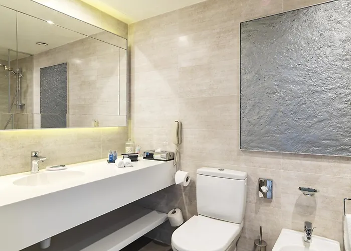 St Raphael Hotel Limassol