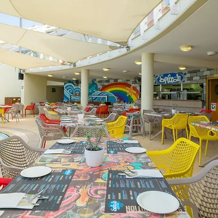 St Raphael 5* Limassol