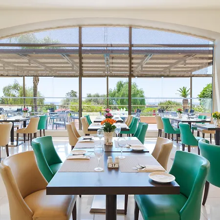 St Raphael 5*