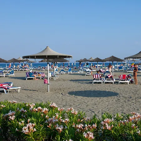 St Raphael & Marina Otel 5*