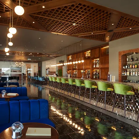 St Raphael & Marina Hotel