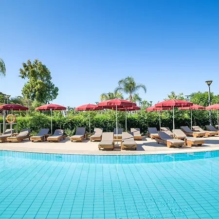 St Raphael 5* Limassol