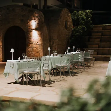 St Raphael Hotel