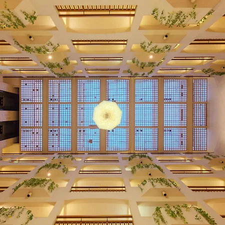 Otel St Raphael & Marina
