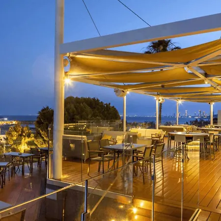 St Raphael & Marina Hotel