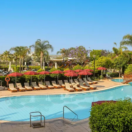 St Raphael Hotel