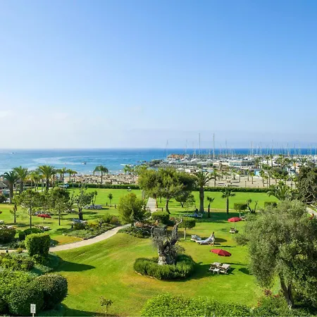 St Raphael & Marina 5*