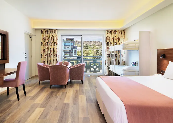 St Raphael Hotel Lemesos