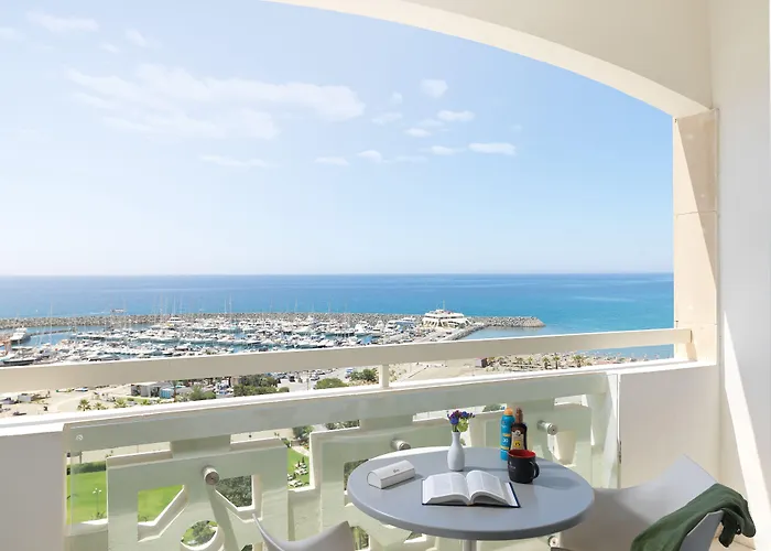 St Raphael 5* Limasol