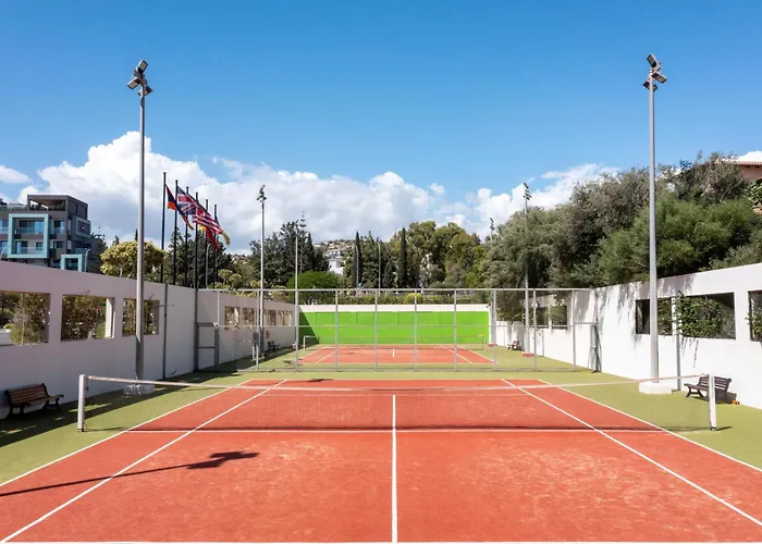 Otel St Raphael Limasol