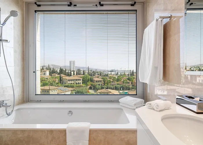 St Raphael 5* Limassol